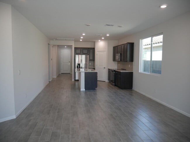 Photo - 18156 W Daley Ln