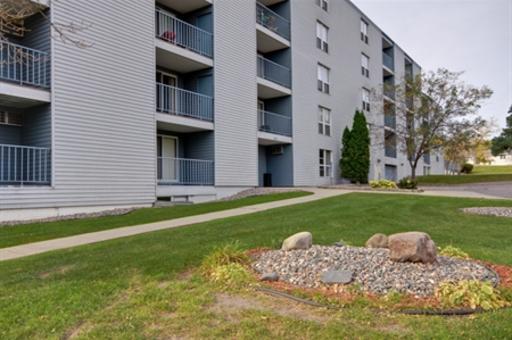 Park Plaza Apartments