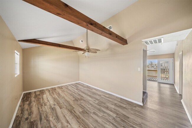 Photo - 7102 Terrasso Dr