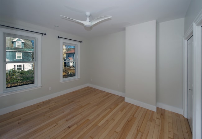 Photo - 47 Leamington Rd Unit 2