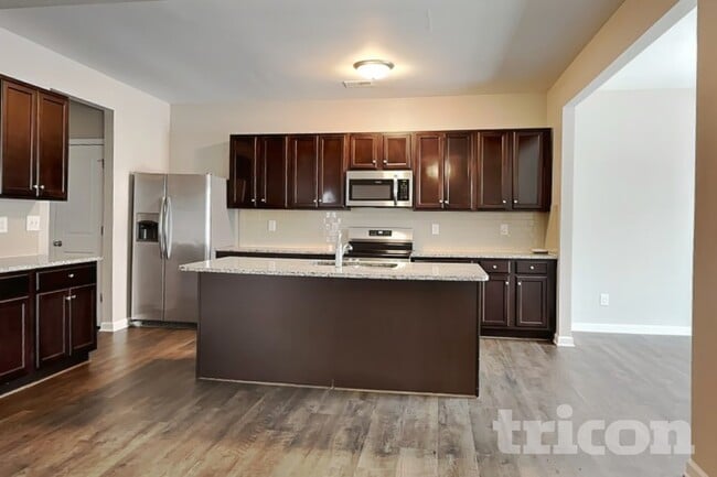 Photo - 147 Southwind Ln
