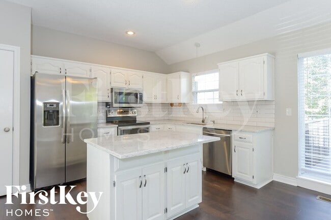 Photo - 17534 W 111th Terrace