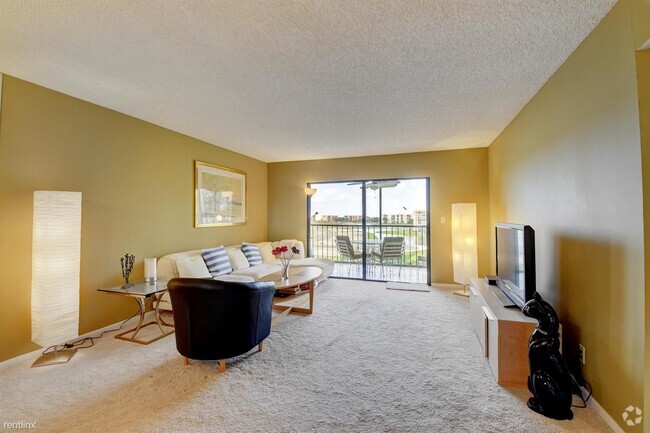 Building Photo - 2 br, 2 bath Condo - 14425 Strathmore Ln A... Unit Apt 608