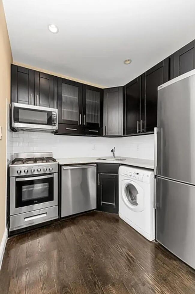 Photo - 448 W 19th St Unit PHB