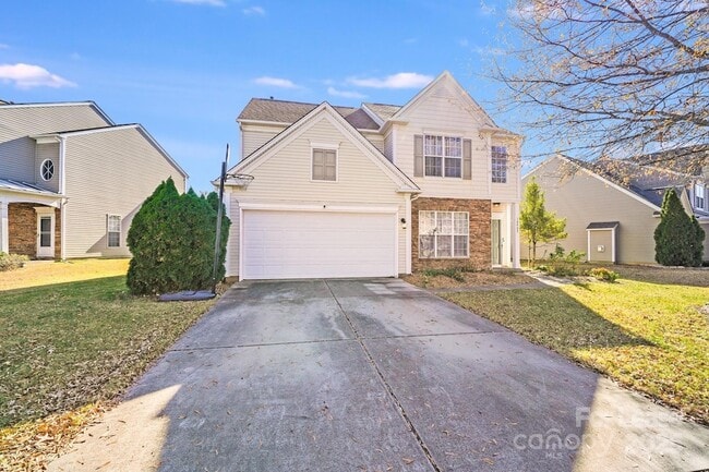 Building Photo - 10925 Claude Freeman Dr