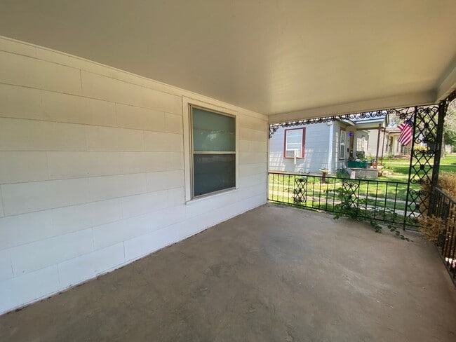 Photo - HUGE, Adorable 4 bedroom 3 bath home plus bonus room! MUST SEE to appreciate!