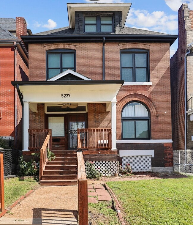 Building Photo - 5237 Enright Ave