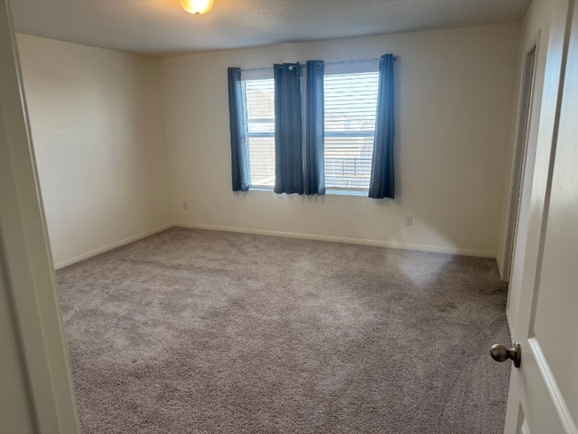 Photo - 107 Waterbuck Lp