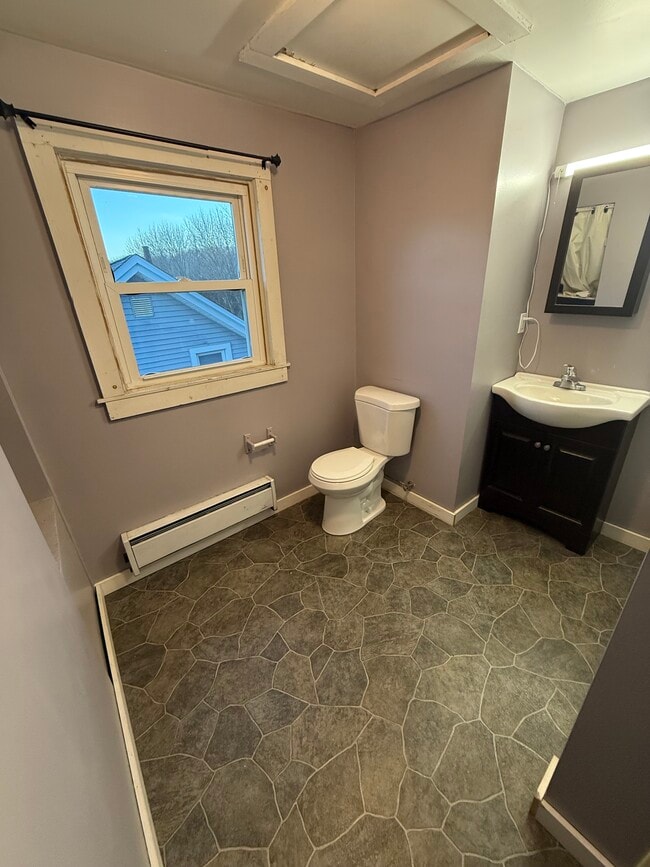 Photo - 15 Railroad Pl