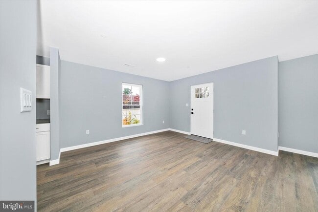 Photo - 17410 Gay St