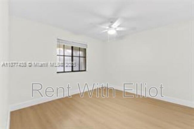 Photo - 5629 Taft St