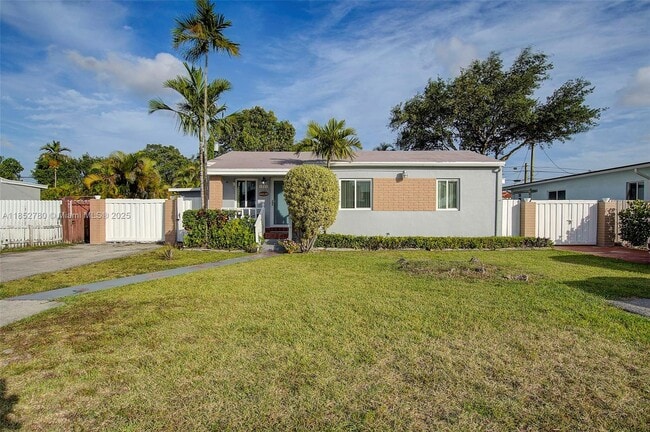 Building Photo - 1721 SW 75th Avenue Rd Rental