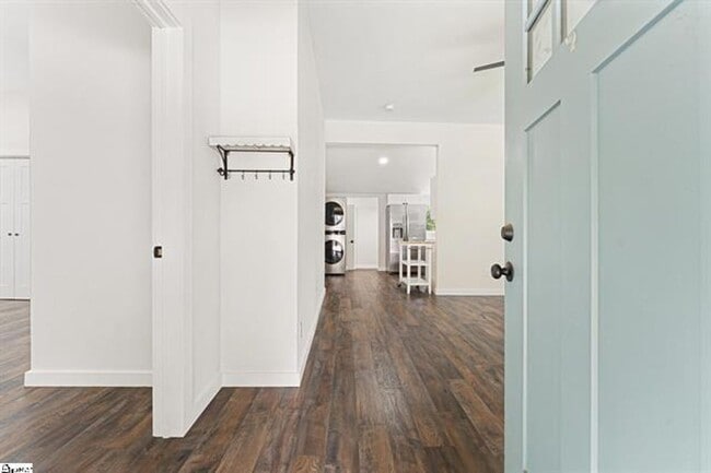 Photo - 2 Bed, 2 Bath Fully Renovated Home Available in Greenville