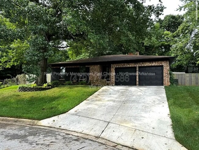 Photo - 1739 Creek Ct