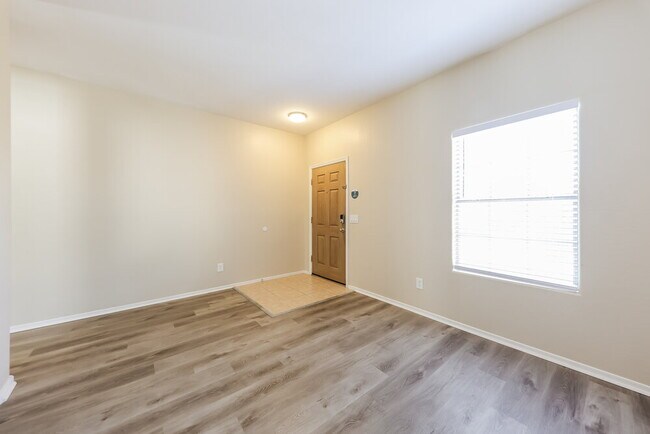 Photo - 16115 N 168th Ave