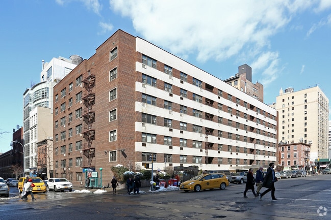 Photo - Chadwin House