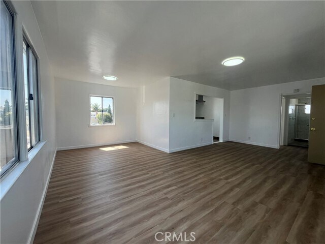 2220 Delaware Ave Unit C