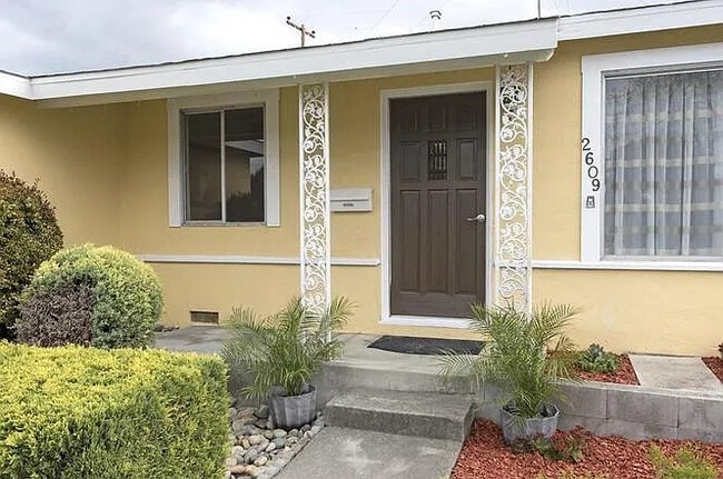 Photo - 2609 Castello Way