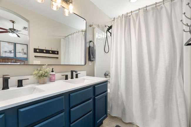 Photo - 1253 S Colonial Dr