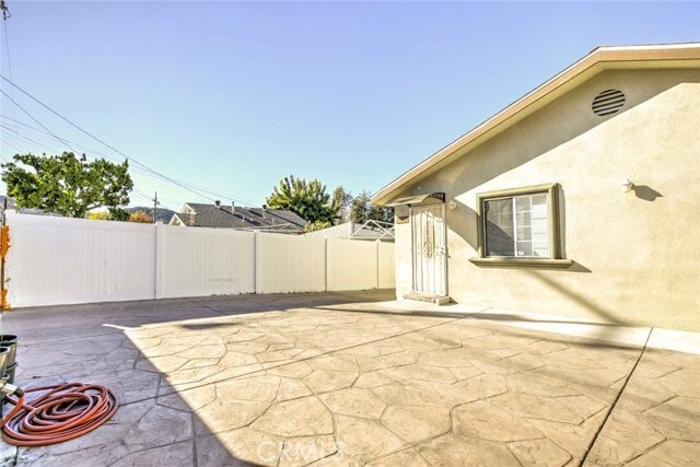 Photo - 10531 Greenburn Ave
