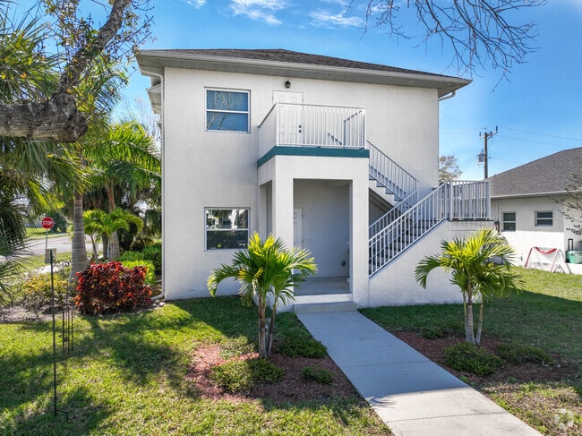 1BR, 1BA - 860SF Alternate Building Image