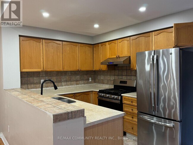 Photo - 36 Foothill St