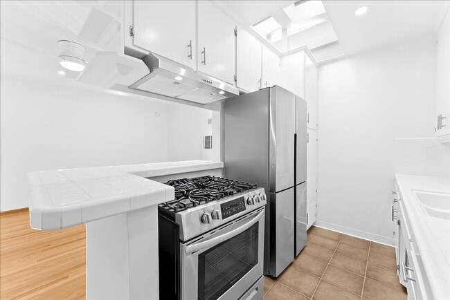 Photo - 1739 Washington Way Unidad 05