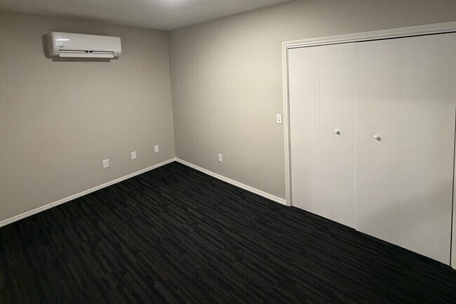 116 W Maumee St
