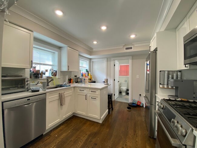 Photo - 13 Pomeroy St Unit 1