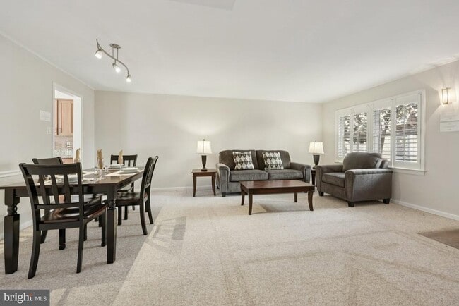 Building Photo - 88 N Bedford St