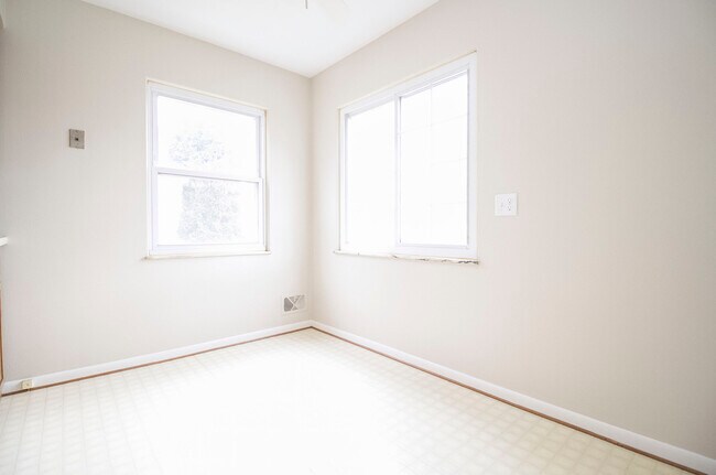 Photo - 25 Willamont Rd