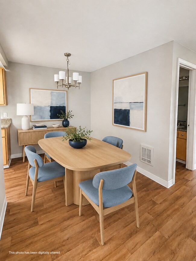 Photo - 16936 SE Powell Blvd Unidad 67
