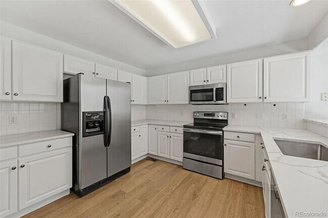 Photo - Newly Remodeled 3 Bed/3 Bath in Aurora.