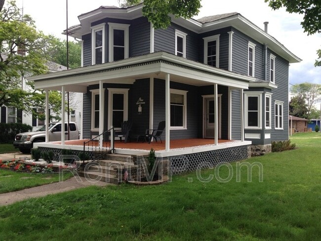 Building Photo - 116 N Kinney Ave