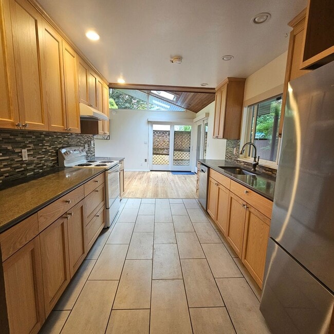 Photo - Private Bainbridge Island Retreat with Acreage & Modern Comforts