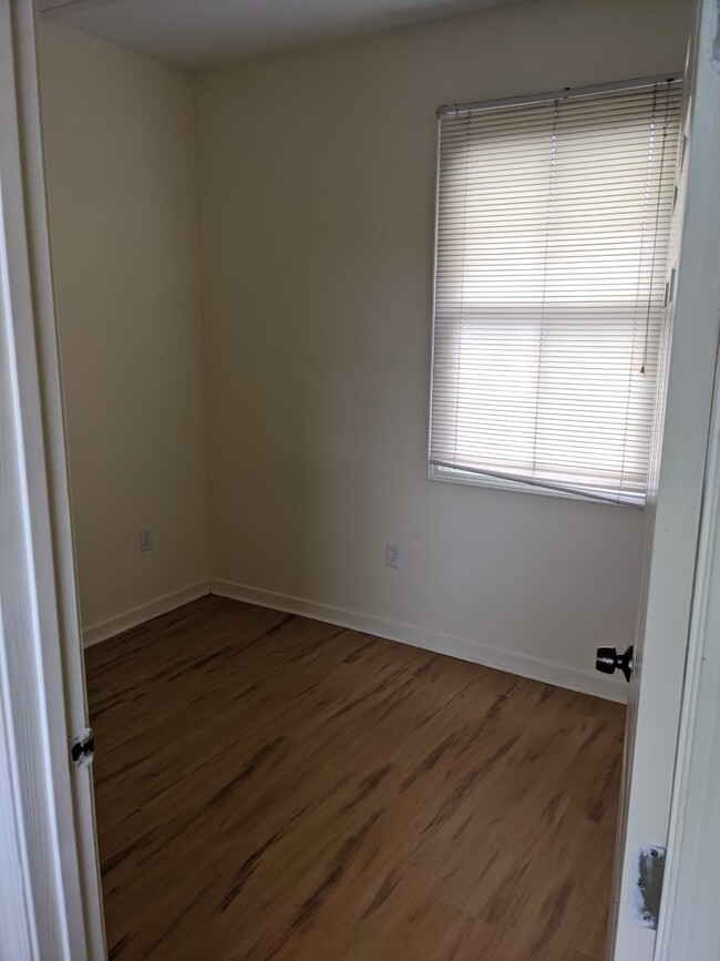 Photo - 37 America St Townhome