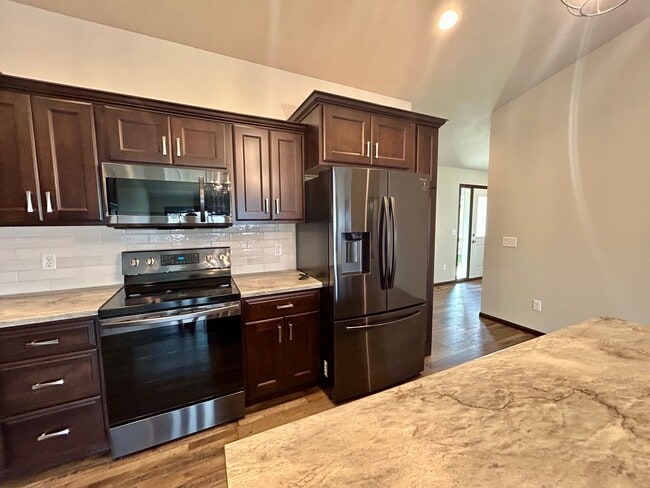 Photo - Gorgeous 4 Bedroom 2.5 Bathroom with Fenced Yard!