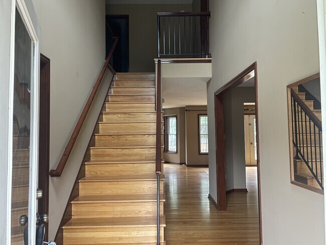 Photo - 1185 Eller Wood Dr