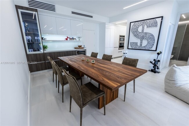 Photo - 3600 Mystic Pointe Dr Unit 114