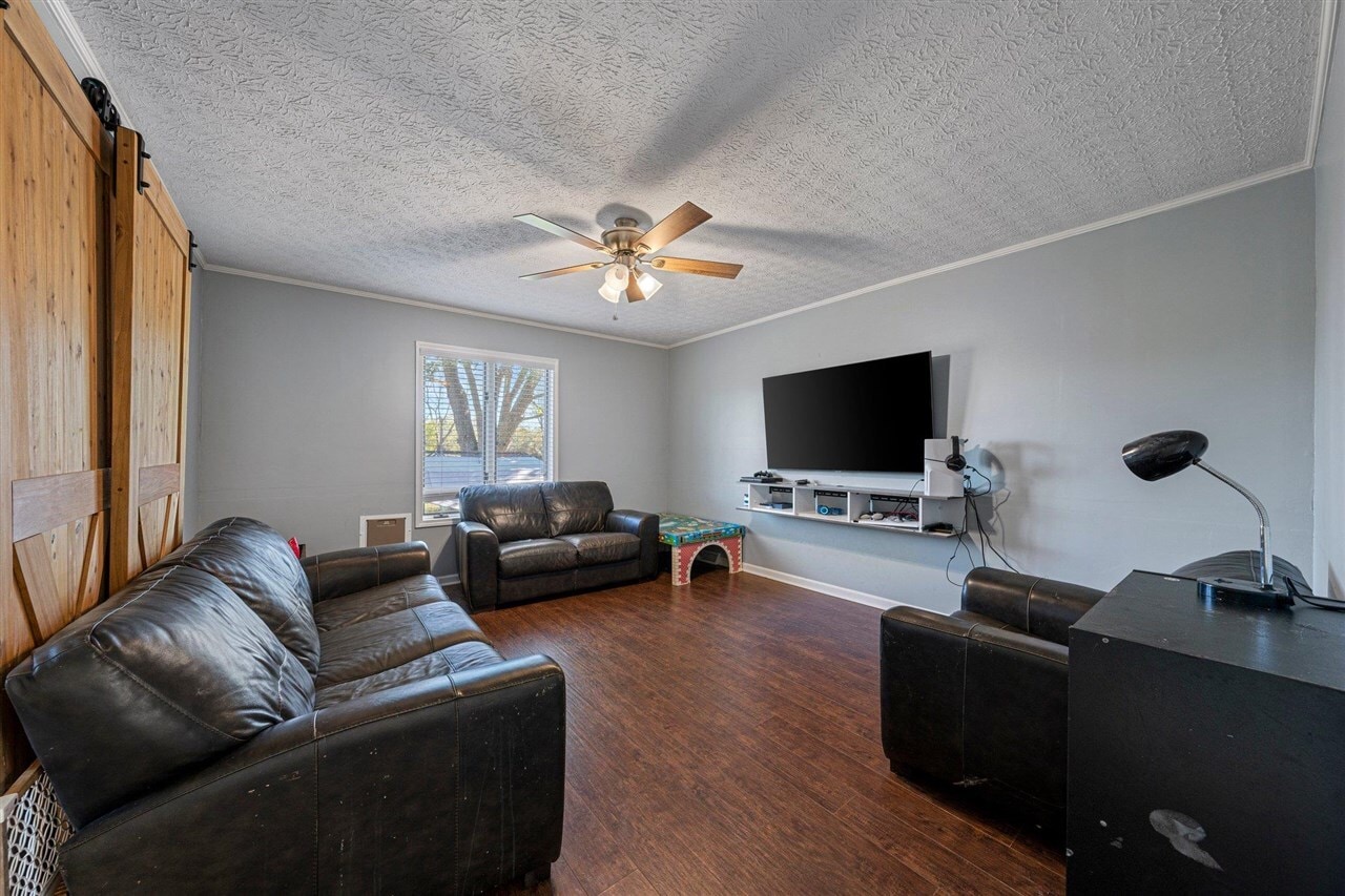 Photo - 5277 Bristow Rd