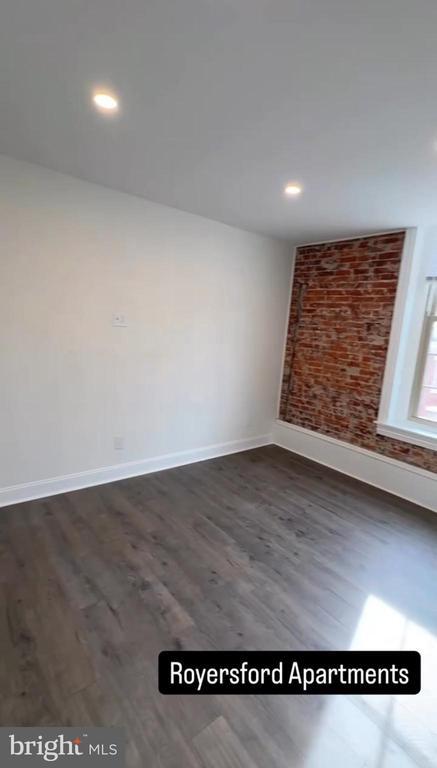 Photo - 13 N 4th Ave Unit 6