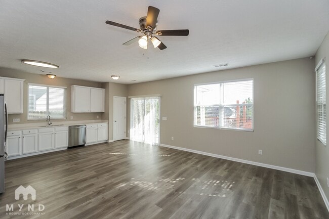 Photo - 228 Silver Spring St