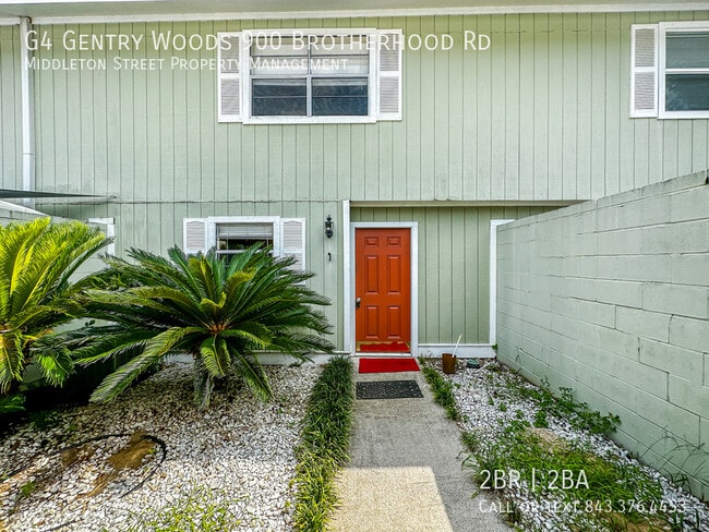 Photo - 900 Brotherhood Rd