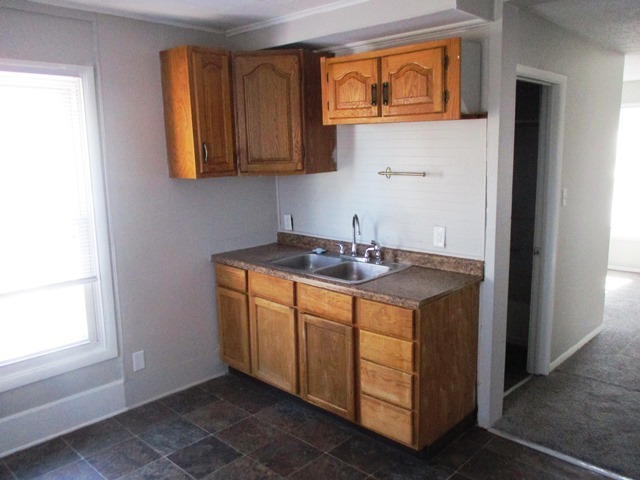 Building Photo - 905 W Front St Rental