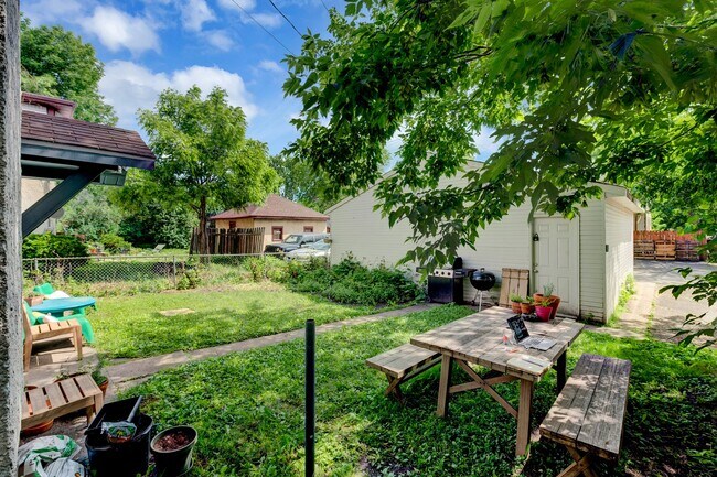 Photo - 3649 3rd Ave S