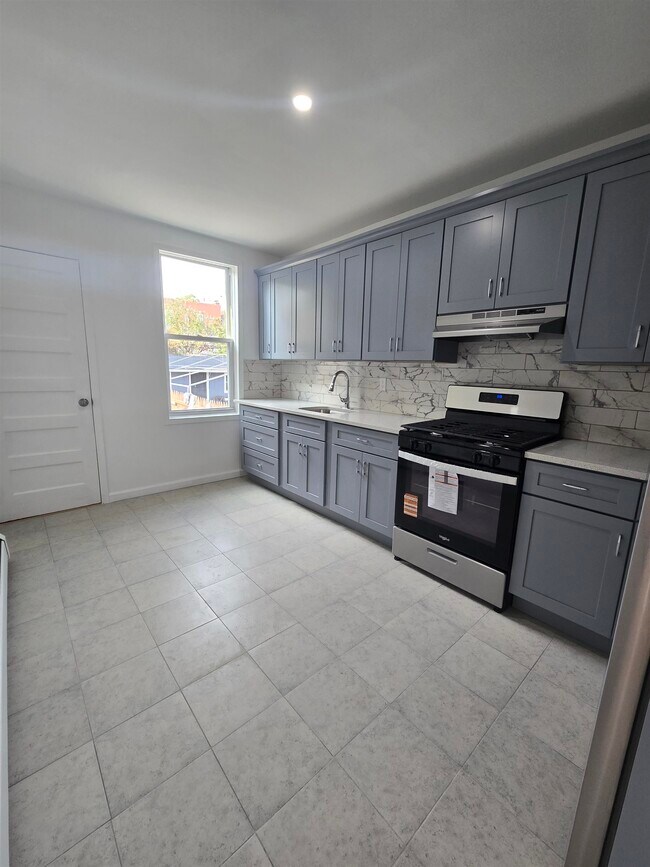 Photo - 6027 Monroe Pl Unit 1ST FLOOR