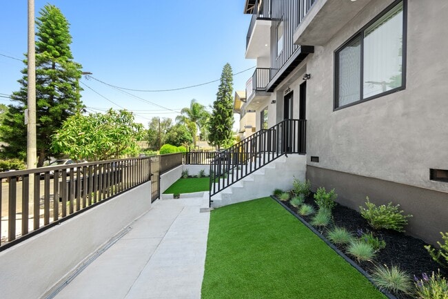 Photo - 334 N Reno St Unit 334