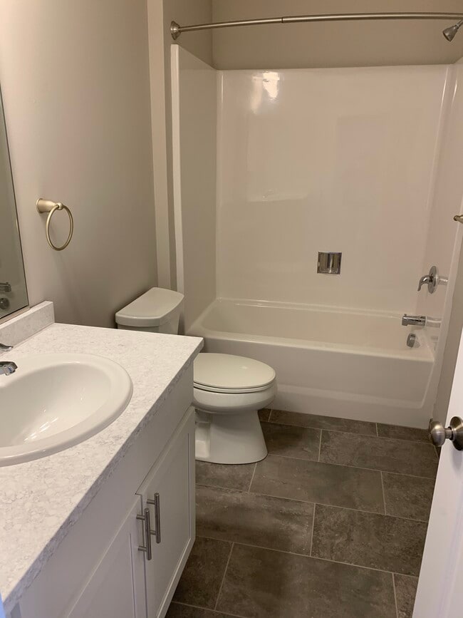 Photo - 1779 Como Park Blvd