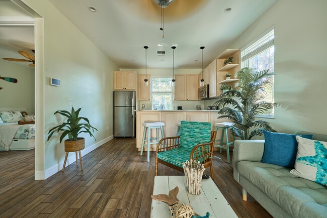 Photo - 1280 SW 25th Ave