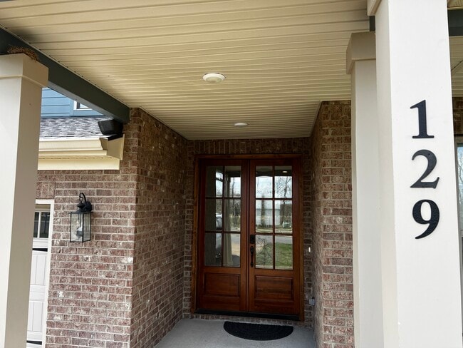 Photo - 129 Stewarts Lndg Dr